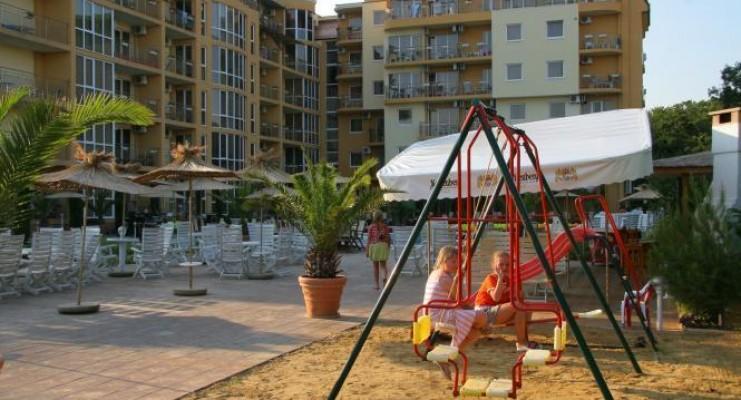 Elias Apartment Golden Sands Bagian luar foto