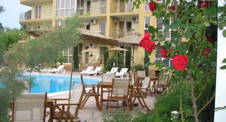 Elias Apartment Golden Sands Bagian luar foto