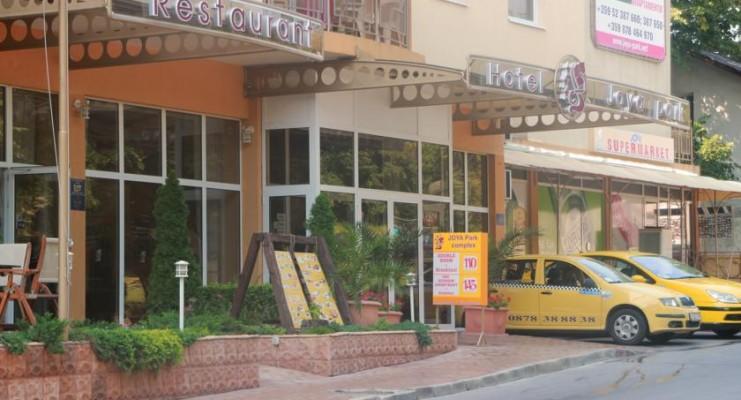 Elias Apartment Golden Sands Bagian luar foto